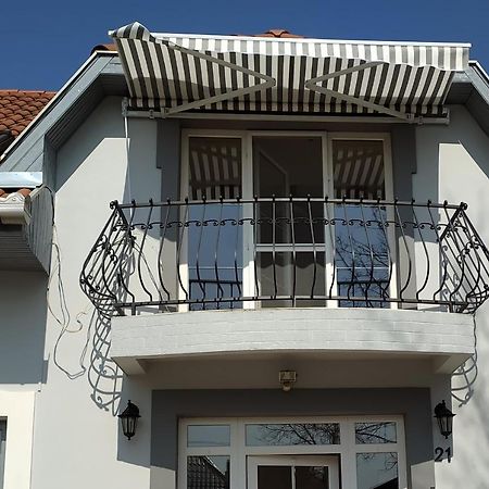 Hotel Jánosi Vendégház à Tiszafüred Extérieur photo